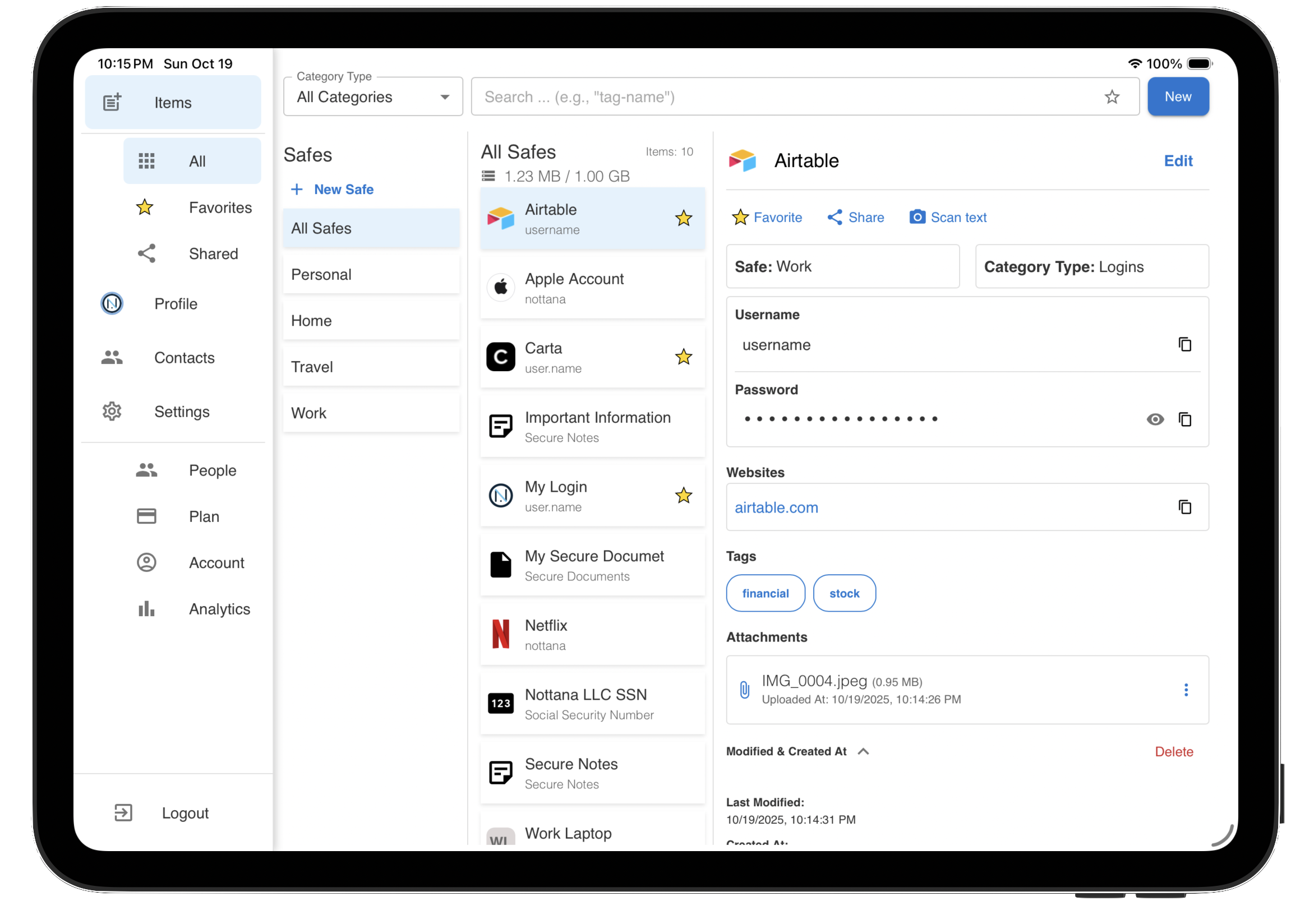 Nottana desktop app showing encrypted contacts and password management interface